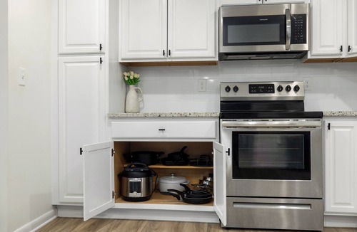Hoover House | Kelly Lane Retreat | 3BR Near Downtown BHM