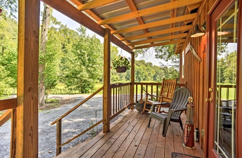 New Concord Cabin | Kentucky Cabin w/2 Fishing Ponds & Trail Access