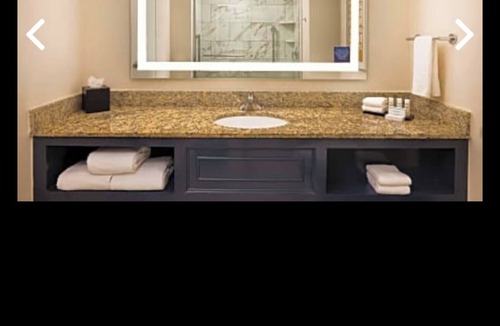Peachtree Park Hotel | King bedroom suite hotel in awesome Atlanta
