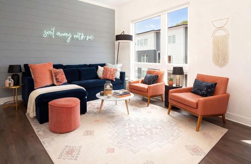 Nashville House | King Suites 3BR Retreat & 2-Car Garage East Nashville