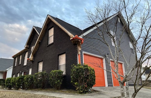 Riverdale House | kleenCOLONIAL REVIVAL w/Tesla EV charger