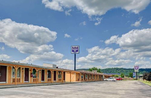 Tad Hotel | Knights Inn Charleston West Virginia
