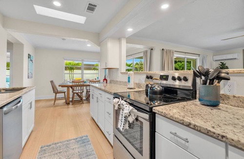 Glen Oaks House | Kokomo Keys | Heated Pool + Outdoor fun park