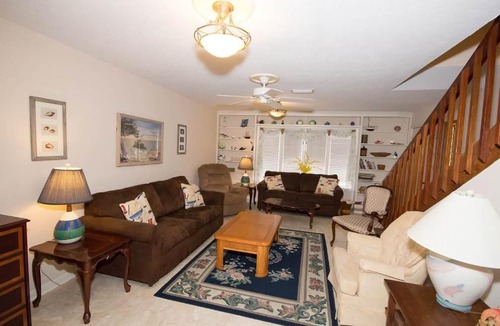 Golden Mile House | La Buona Vita