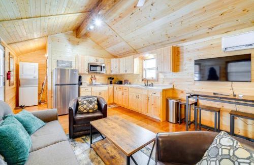 La Grange House | La Grange Cabin on a Racehorse Farm w/Pond Views!
