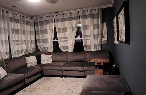 West Bloomfield House | Lake access with beach on street and kayak rentals