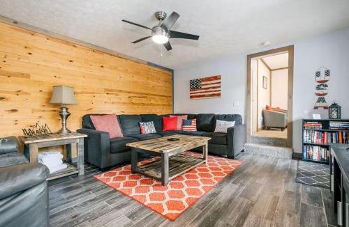 McHenry Villa | Lake Bear Lair