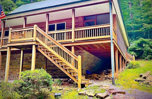 Sloans Valley House | Lake Days & Starry Nights – Your Perfect Getaway Awaits