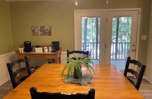 Reed Creek House | Lake Daze: Private Dock, Beach Entry, Kayaks, Sunset Views on Lake Hartwell