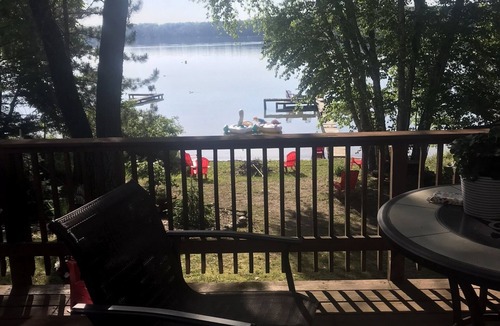 Hillman House | Lake front beauty