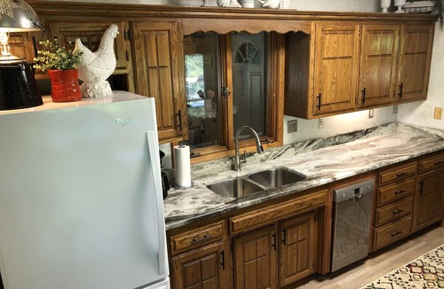 Eagle Rock House | Lake front secluded house w/private boat/swim dock on 242 acre cattle ranch.