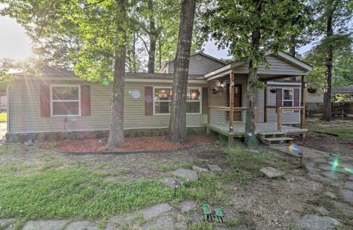 Piney House | Lake Hamilton Home w/Dock: 8 Mi to Hot Springs NP