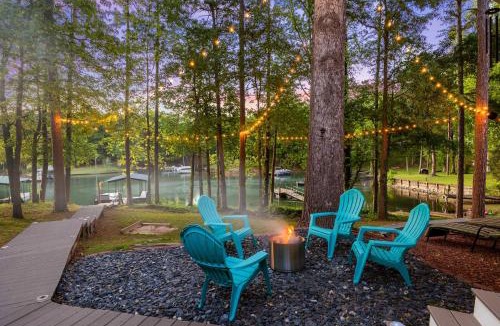 Fair Play House | Lake Hartwell Vacation Rental w/Boat Dock & Slip!