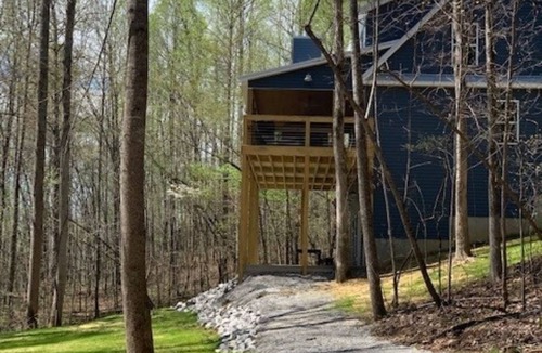 Leitchfield House | Lake Home with Long Term Rentals Welcome! NOLIN LAKE 4 Bedroom 3 Full Baths