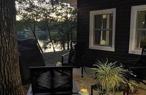 Centralia House | Lake house on the point with beautiful lake views!
