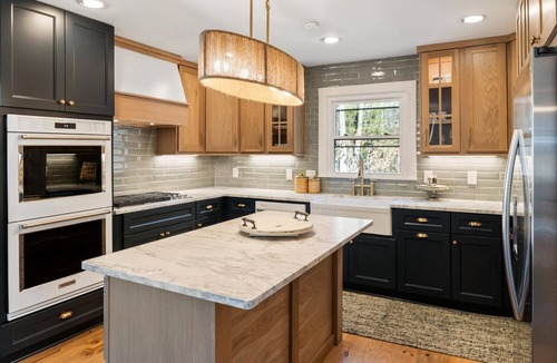 Cumming Cottage | Lake Lanier Cottage with Deep Water Forsyth County Newly renovated
