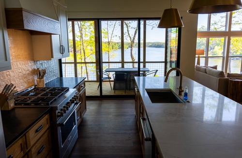 Jacksons' Gap House | Lake Martin Luxury - The BEST Group Lake House! - 6 Bedrooms - Arcade - Dock