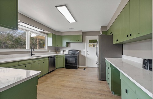 Gamaliel House | Lake Norfork Escape- 5 Beds- Ideal for Family Vacations