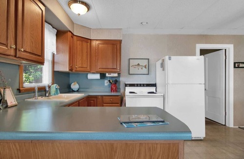 Port Sanilac House | Lakefront 3BD, Home Walk to Downtown Port Sanilac