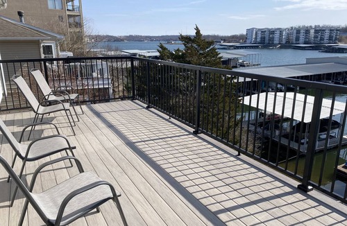Lake Ozark House | Lakefront-4BR-Dock-Sunset views- Sleeps 11-3.5 BTH