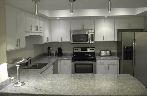 Sapphire House | Lakefront cabin in mountains, 1 mi away from skiing/tubing!