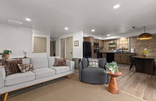 Wautoma House | Lakefront Cabin w/Hot Tub + Movie room