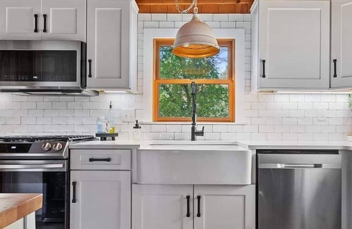 Bellaire Cottage | Lakefront Cottage on Clam Lake —access to Torch lake!