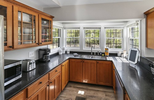 New Tazewell House | Lakefront Escape at Summer Breeze w/Private Dock w/Kayaks
