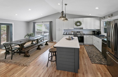 Maynardville House | Lakefront home at Tumbling Run Estates w/Kayaks