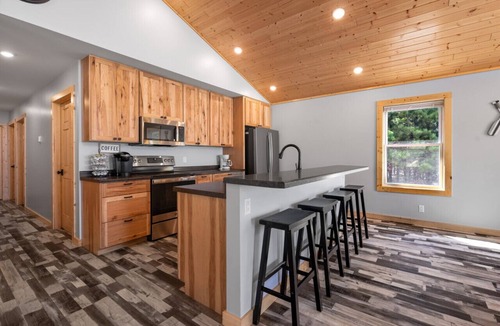 Hancock House | Lakefront home, Beach, Hot tub, Sunsets, Firepit, near McLain State Park