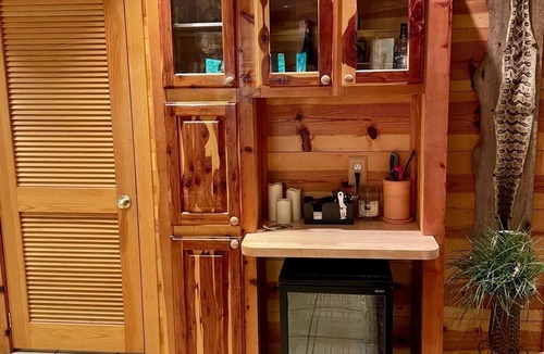 Heber Springs House | Lakefront “Lakehouse Lounge” Heber Springs/Greers Ferry - Kayaks and more