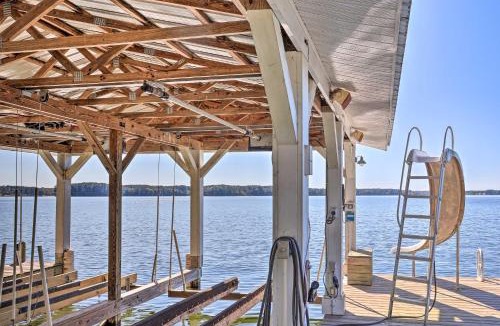 Cross Hill House | Lakefront Paradise w/Fire Pit - Dogs Welcome!
