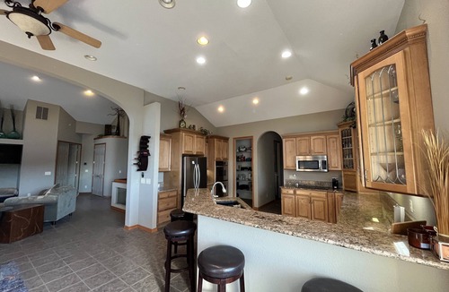 Osage Beach House | Lakefront property w dock & amazing sunsets