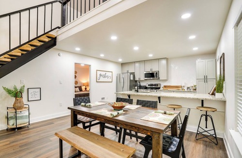 Lone Star Cottage | Lakefront Texas Abode w/Kayaks, Fire Pit & Patio!