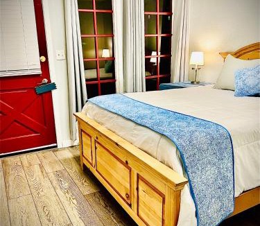 Langley Resort | Lakeland House