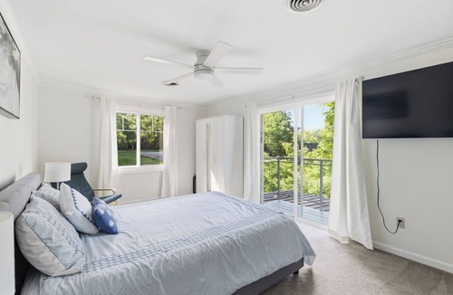 High Point House | Lakeside Haven! SML Home with Private Boat Dock, Gym, Firepit and BEACH!