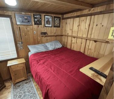 Prudenville House | Lakeside haven