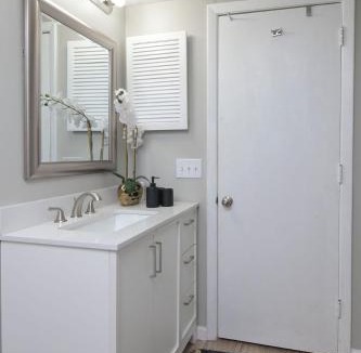 Columbia Villa | Lakeside Oasis Fort Jackson Family Retreat