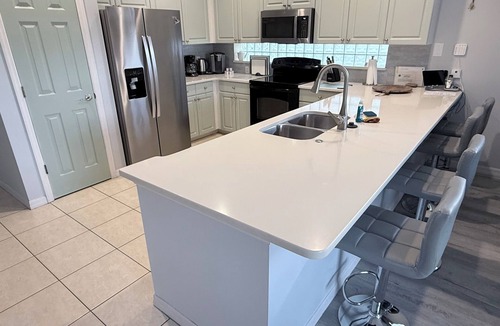 Sunset Lakes Villa | Lakeside villa, closest to Disney. Full remodel for 2026. New pool!