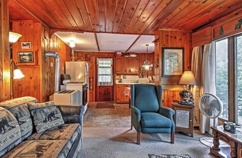 Land O Lakes House | Land O' Lakes Hideaway w/Boat Dock & Lake Views!