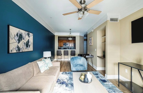 Buckhead Apartment | Landing | Amazing 1BD, Gym, Pool
