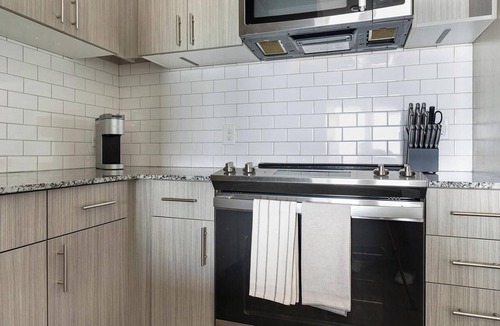 Yamacraw Village Apartment | Landing | Amazing 1BD in Downtown