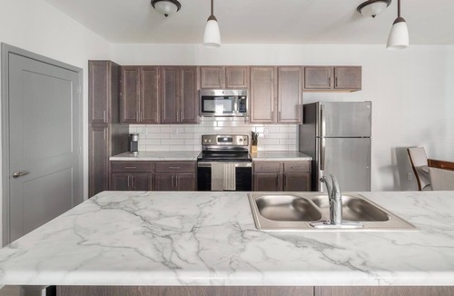 Ooltewah Apartment | Landing | Amazing 2BD, Pool, Clubhouse