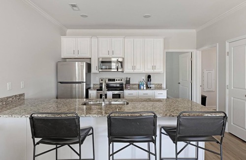Huntsville Apartment | Landing | Amazing 2BD, Clubhouse, Pool
