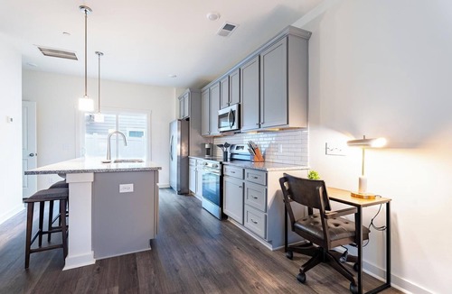 Port Wentworth Apartment | Landing | Amazing 2BD, Gym, Pool