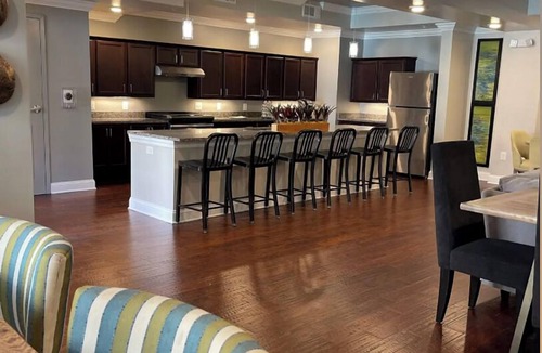 South Nashville Apartment | Landing | Beautiful 2BD, Pool, Clubhouse