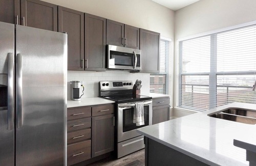 Brady Arts District Apartment | Landing | Chic 2BD, Clubhouse, Rooftop Lounge