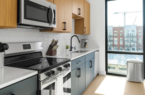 Charlotte Apartment | Landing | Chic Studio in Uptown Charlotte