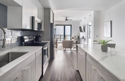 Buckhead Apartment | Landing | Incredible 1BD, Gym, Pool