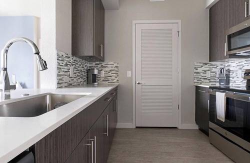 Biggar Apartment | Landing | Incredible 2BD, Gym, Clubhouse